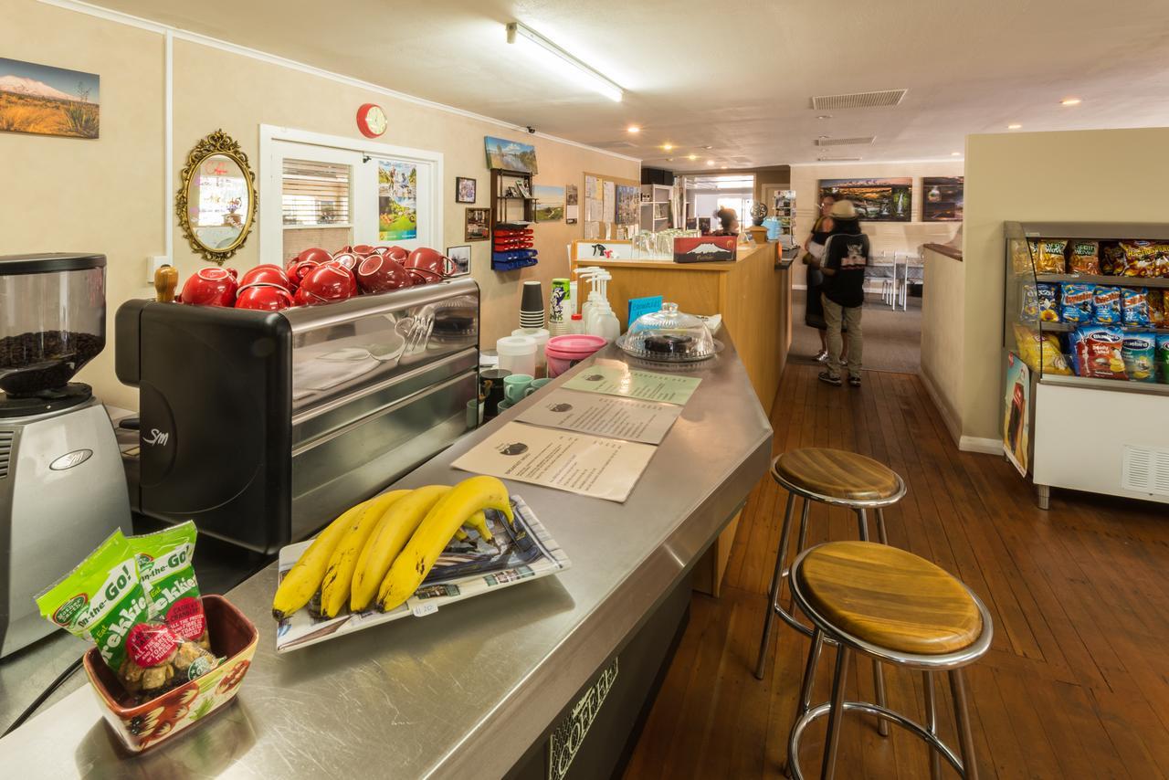 Oasis Motel & Holiday Park Turangi Exterior photo